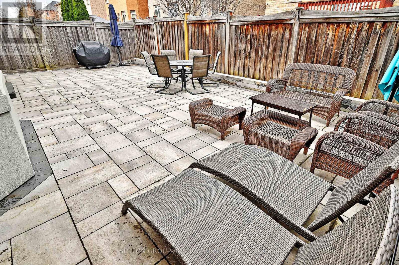 Photo 47 of 32 Seabreeze Avenue, Vaughan ON