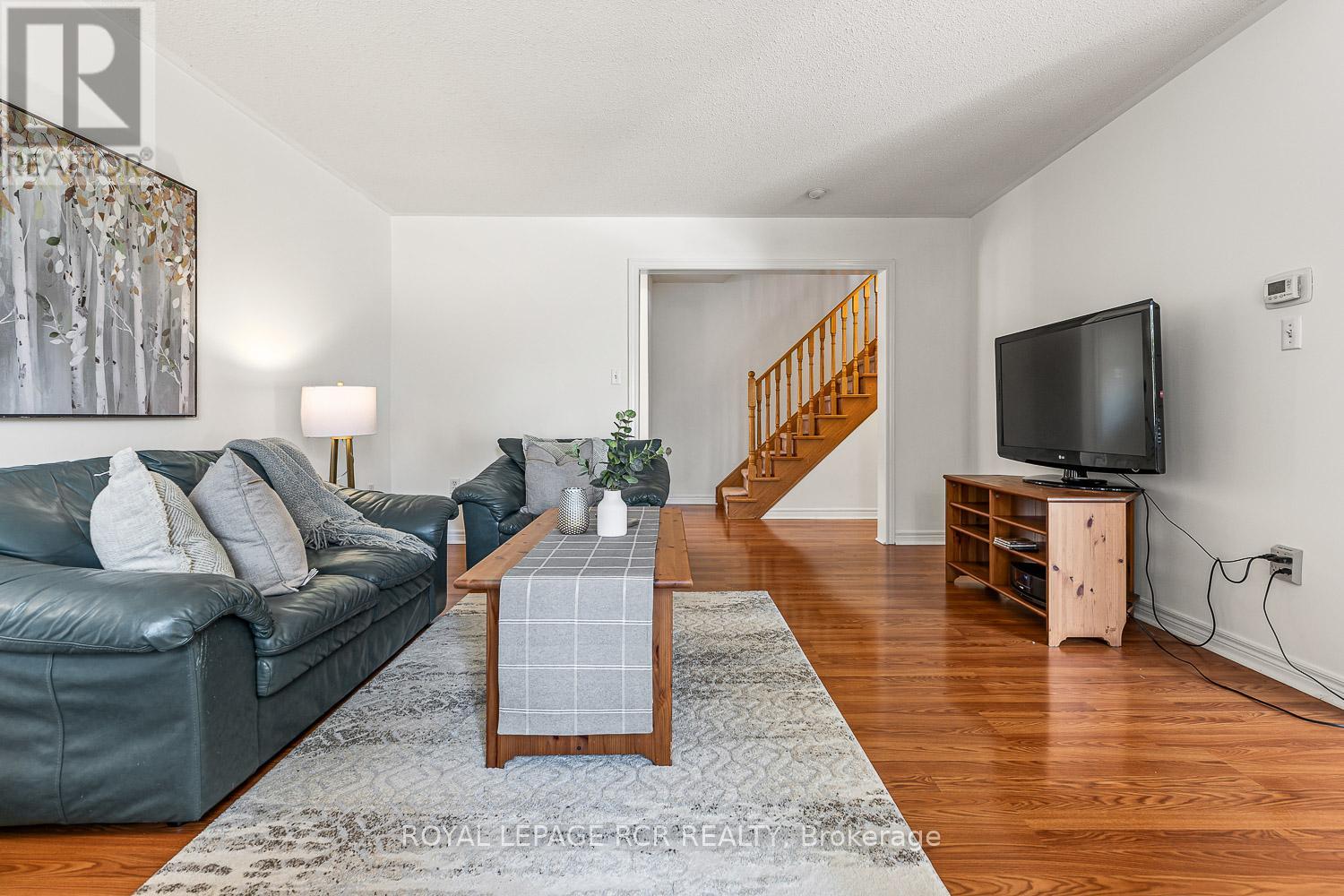 Photo 6 of 198 Pressed Brick Drive, Brampton ON