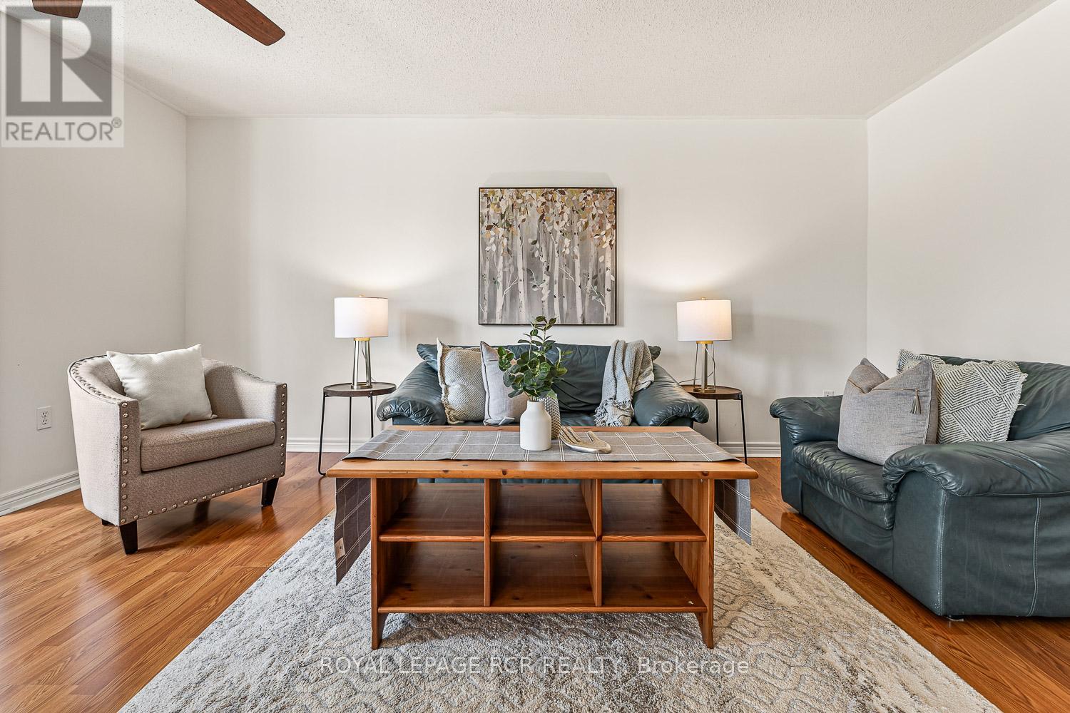 Photo 8 of 198 Pressed Brick Drive, Brampton ON