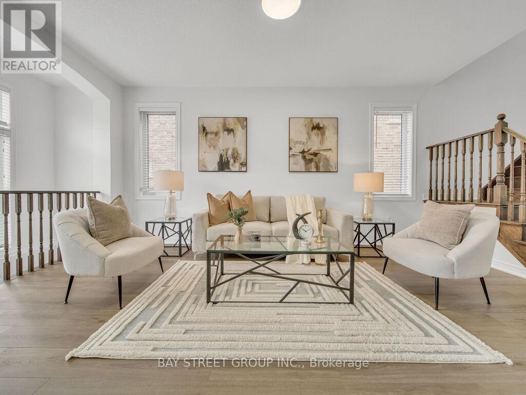 Photo 12 of 92 Abigail Crescent, Caledon ON