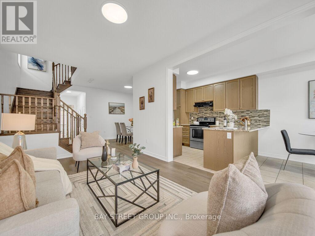 Photo 14 of 92 Abigail Crescent, Caledon ON