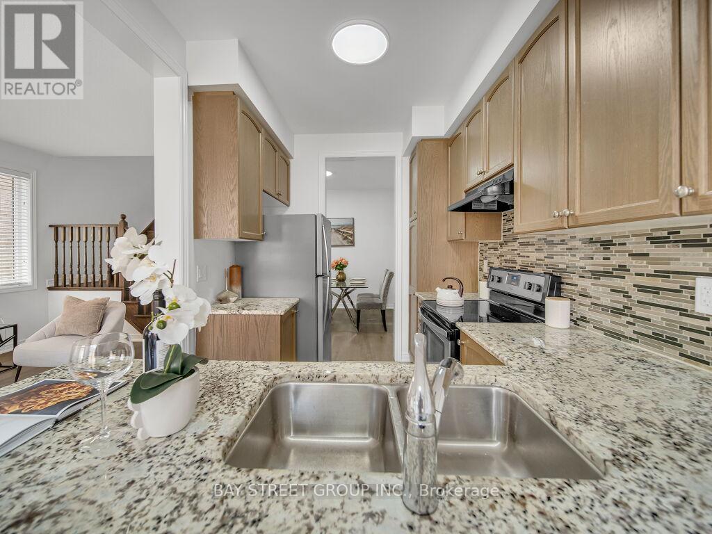 Photo 18 of 92 Abigail Crescent, Caledon ON