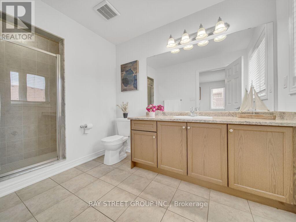 Photo 30 of 92 Abigail Crescent, Caledon ON