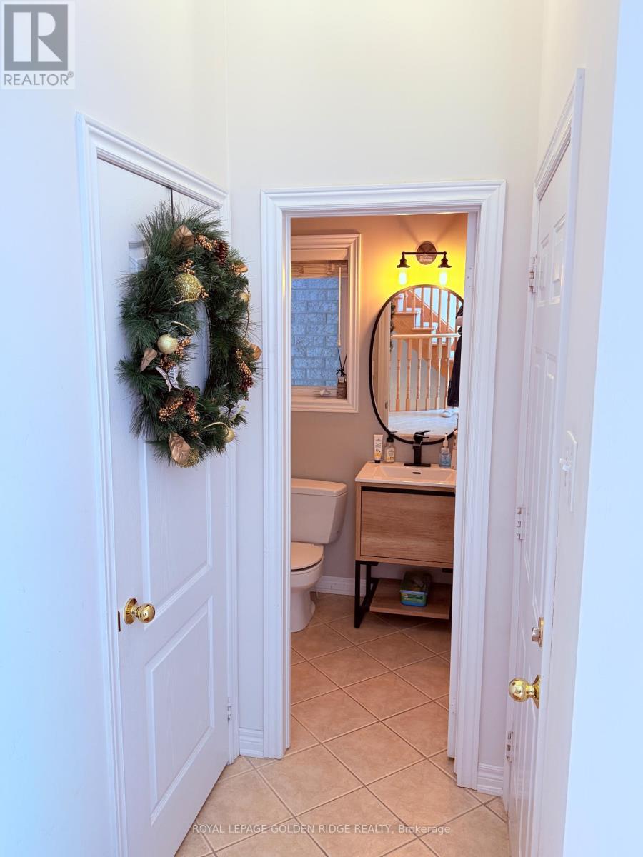 Photo 4 of 1249 Agram Drive, Oakville ON