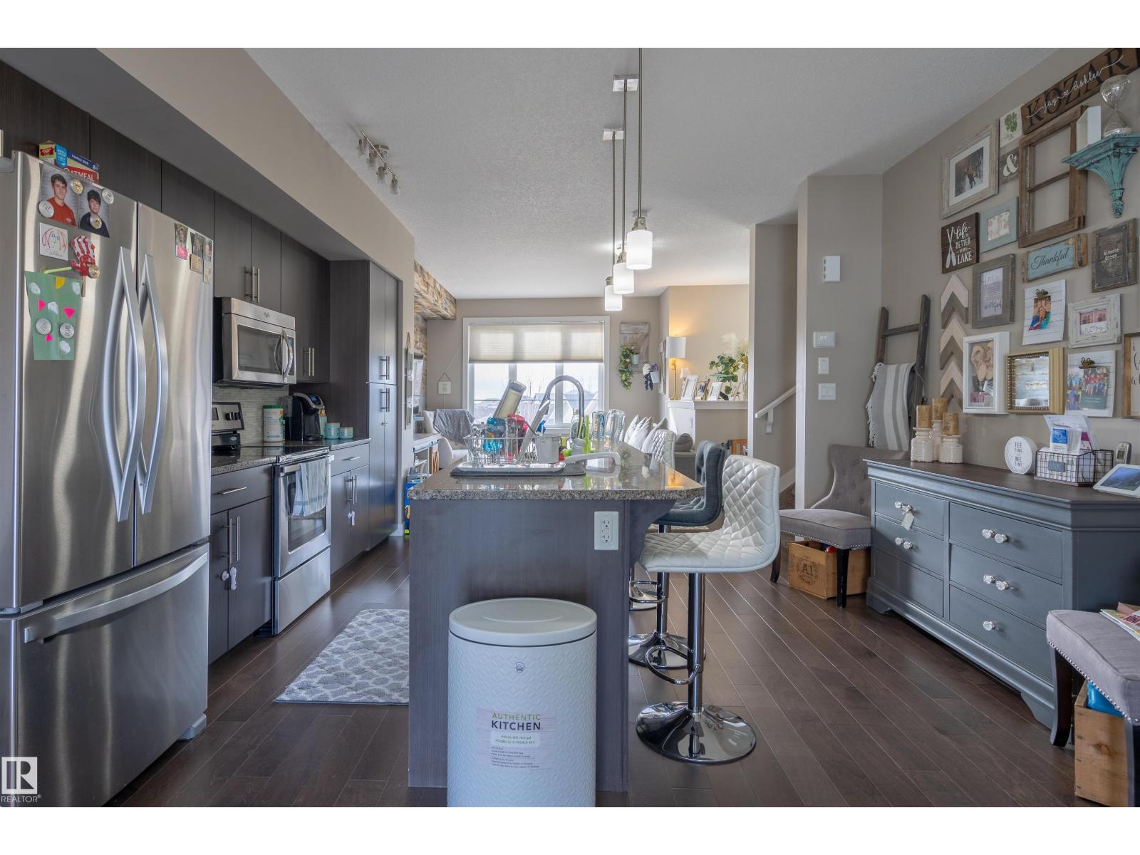 Photo 13 of 2 1480 Watt Dr Sw, Edmonton AB