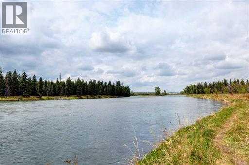 Photo 37 of 144 Cranbrook Gardens Se, Calgary AB