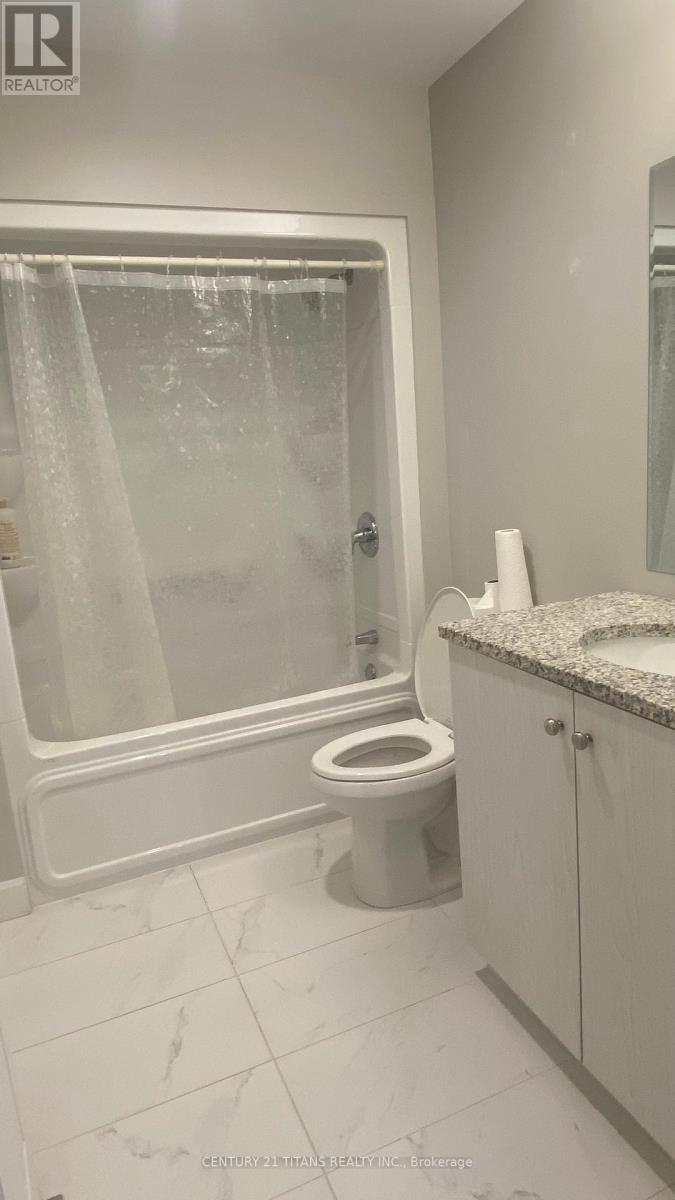 Photo 7 of 84 Arrowhead Lane, Chathamkent ON