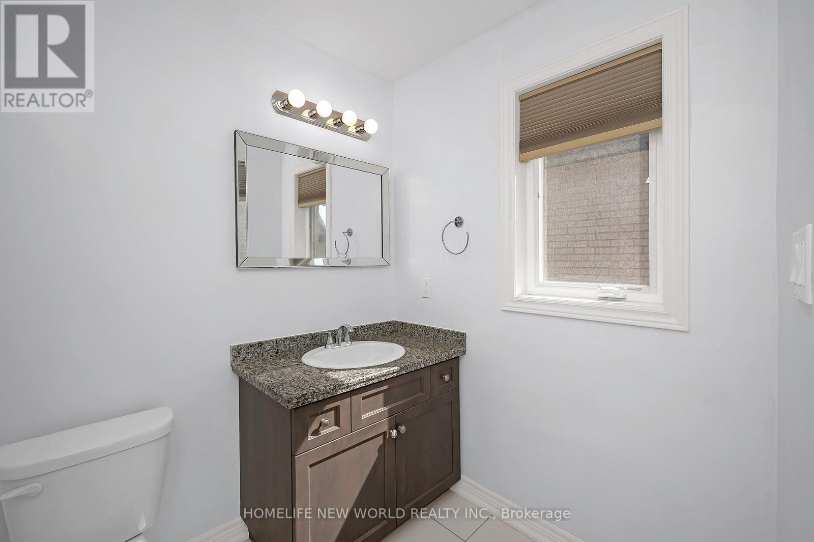 Photo 17 of 79 Sonoma Valley Crescent, Hamilton ON