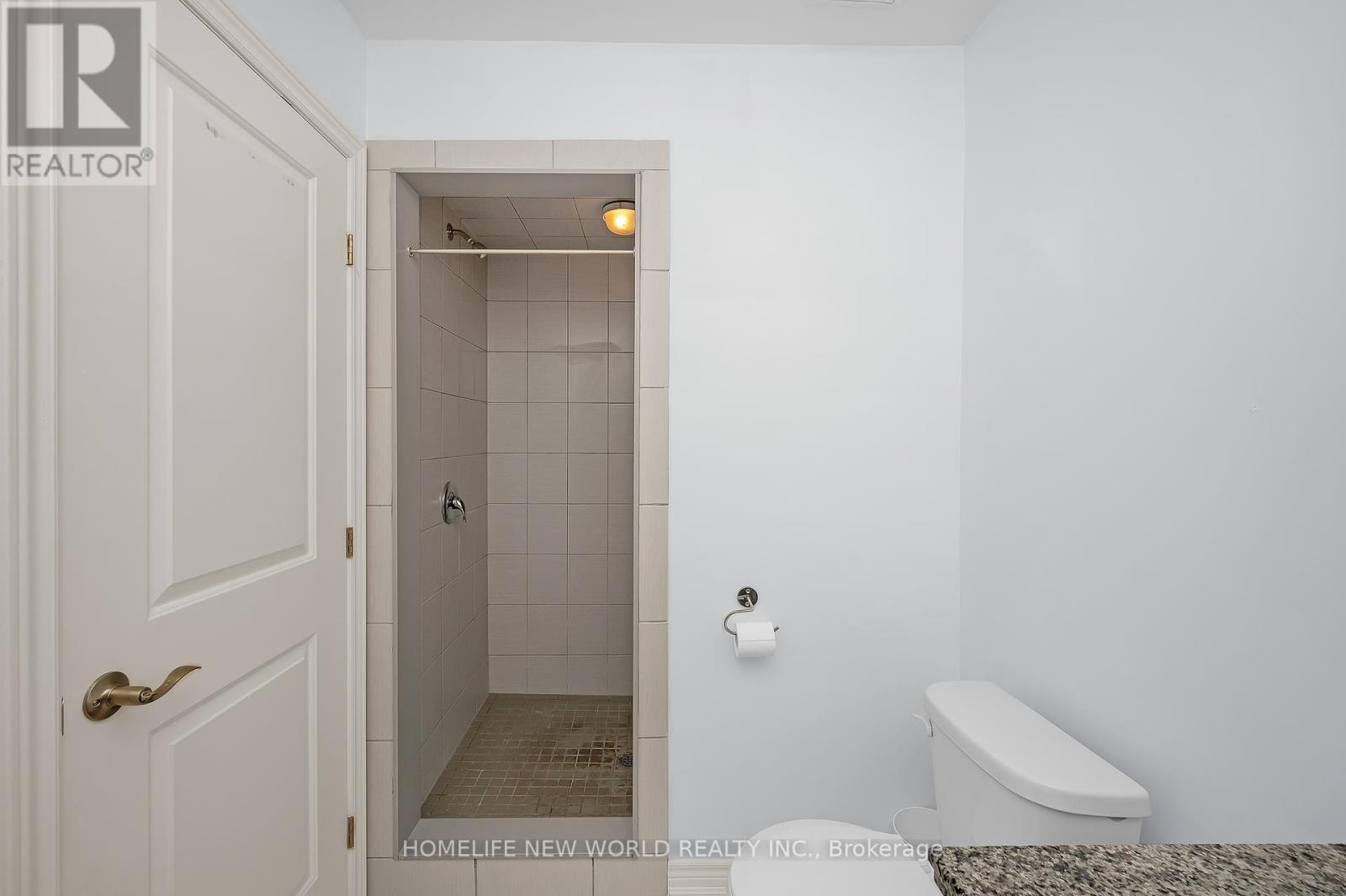 Photo 18 of 79 Sonoma Valley Crescent, Hamilton ON