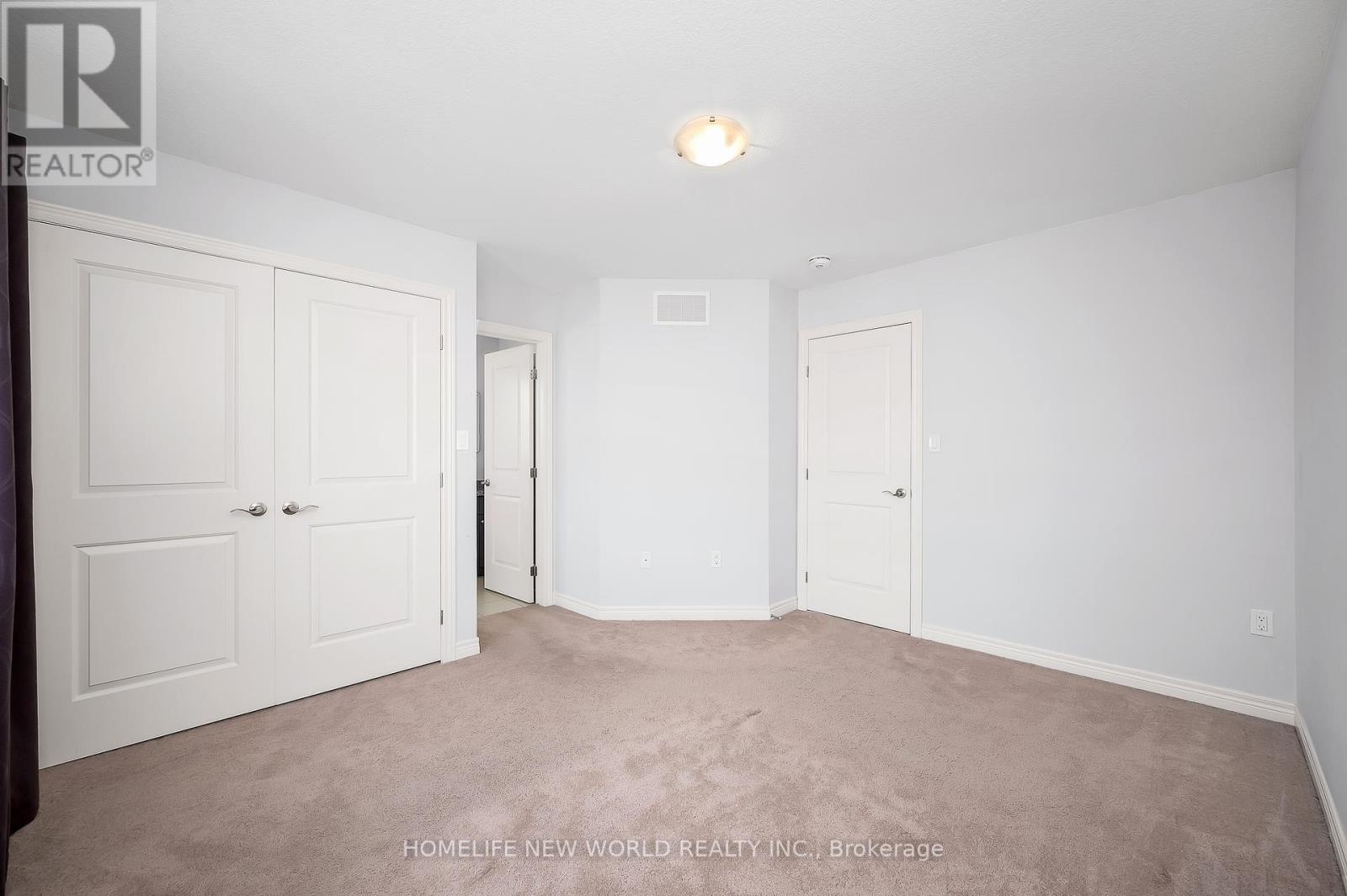 Photo 25 of 79 Sonoma Valley Crescent, Hamilton ON