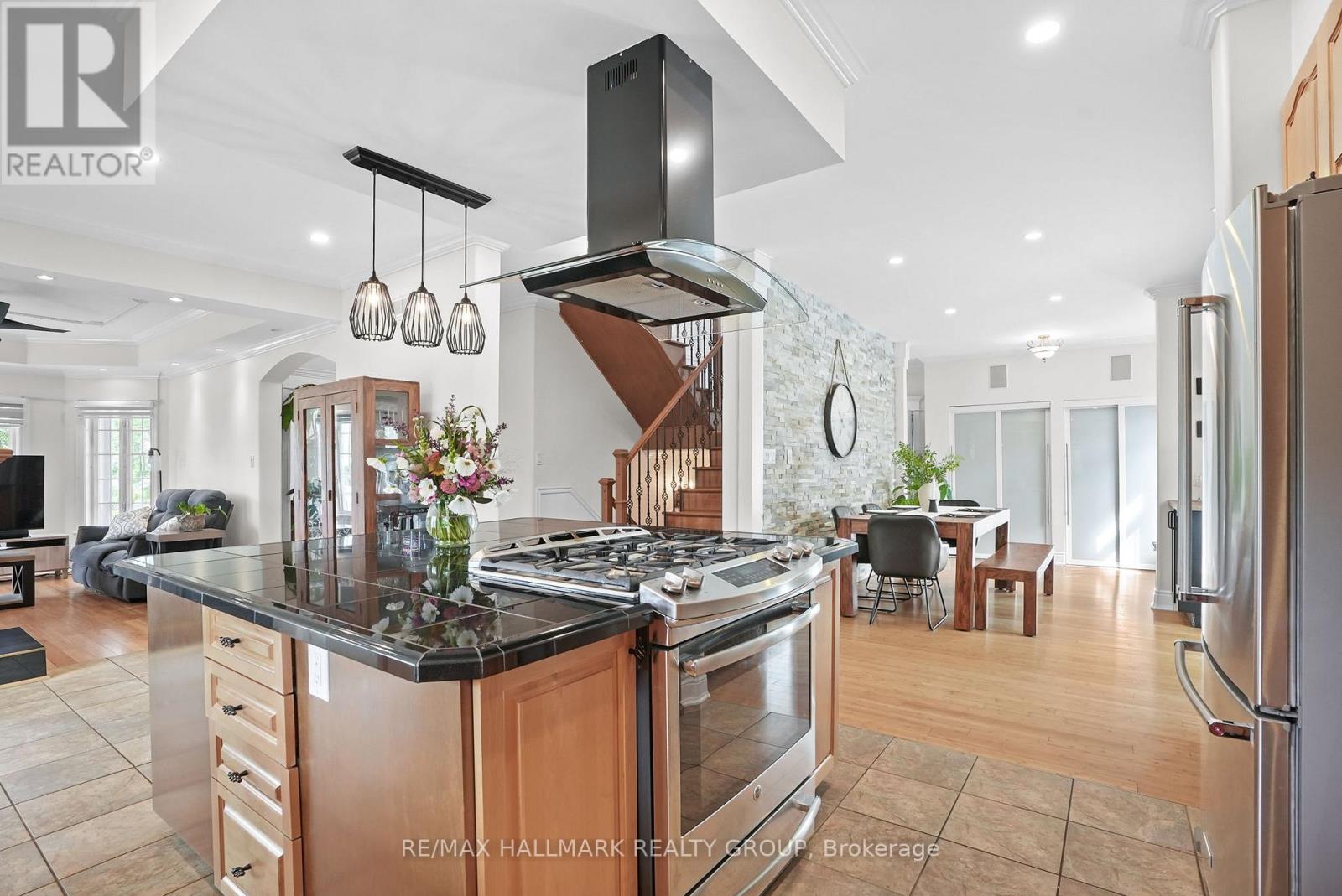 Photo 15 of 115 Pigeon Street, Clarencerockland ON