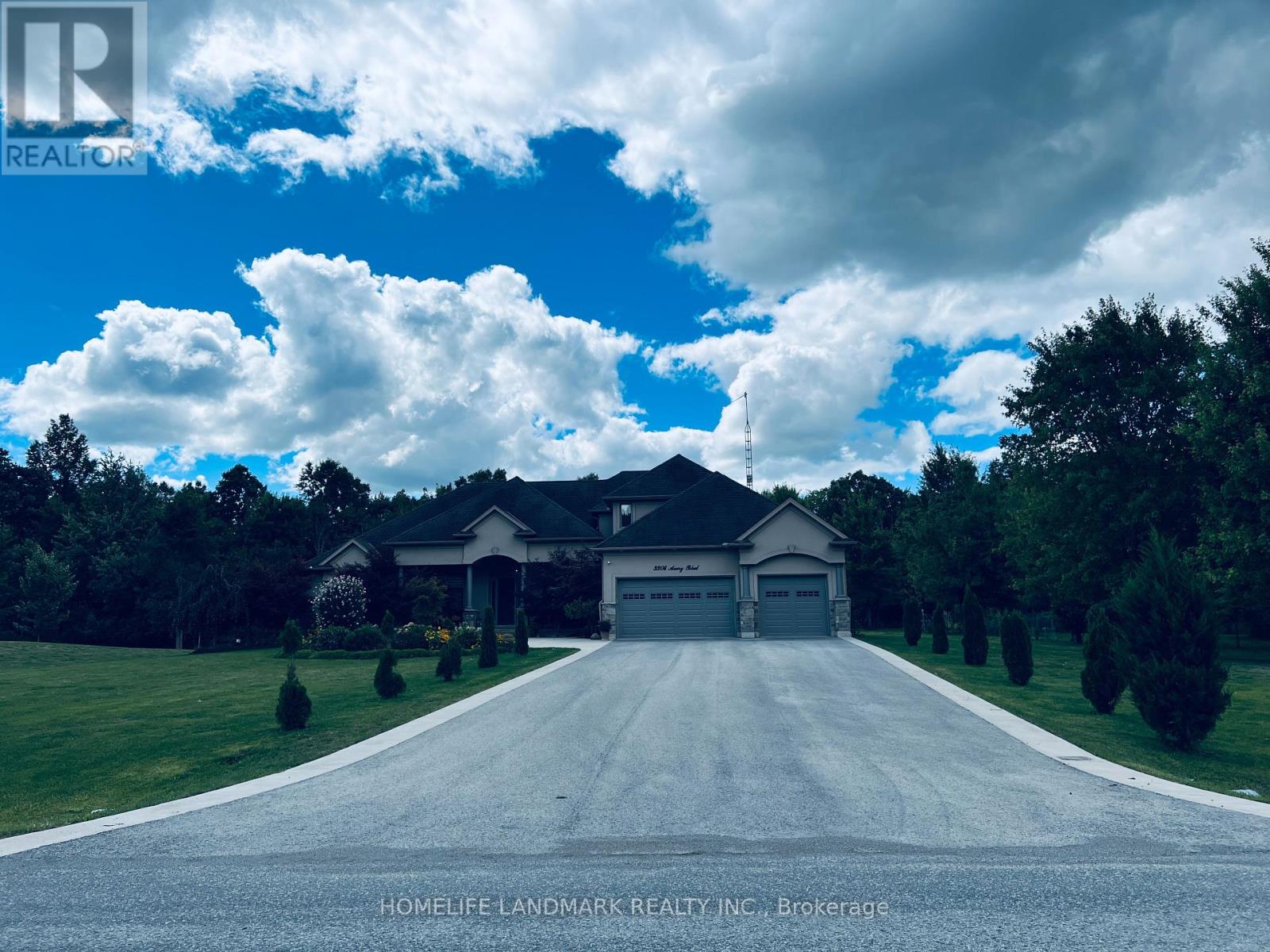 Photo 4 of 3308 Avery Boulevard, Niagara Falls ON