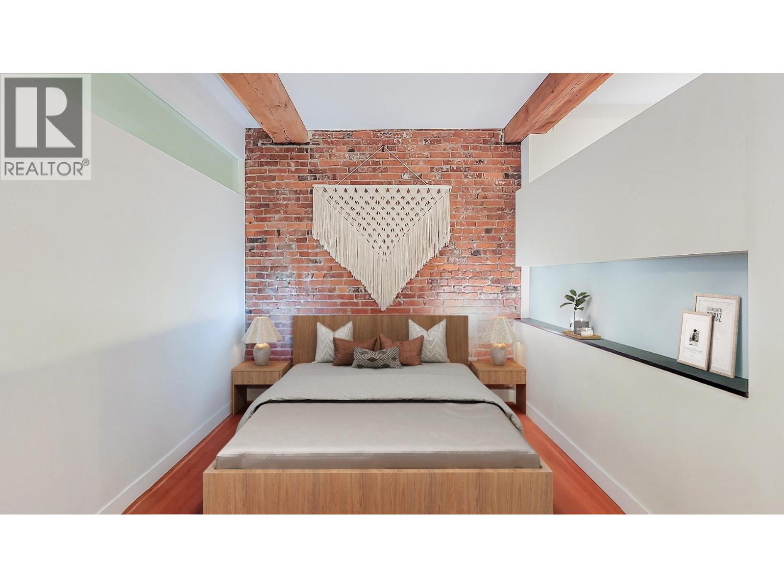 Photo 4 of 205 310 Water Street, Vancouver BC