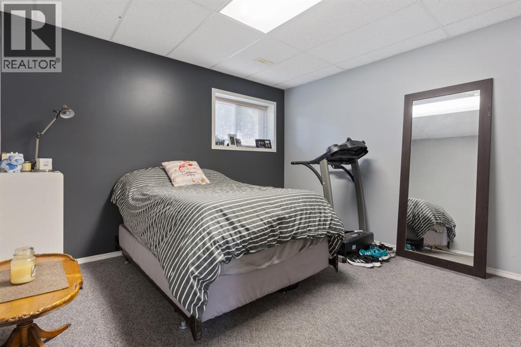 Photo 18 of 5905 54 Avenue, Camrose AB