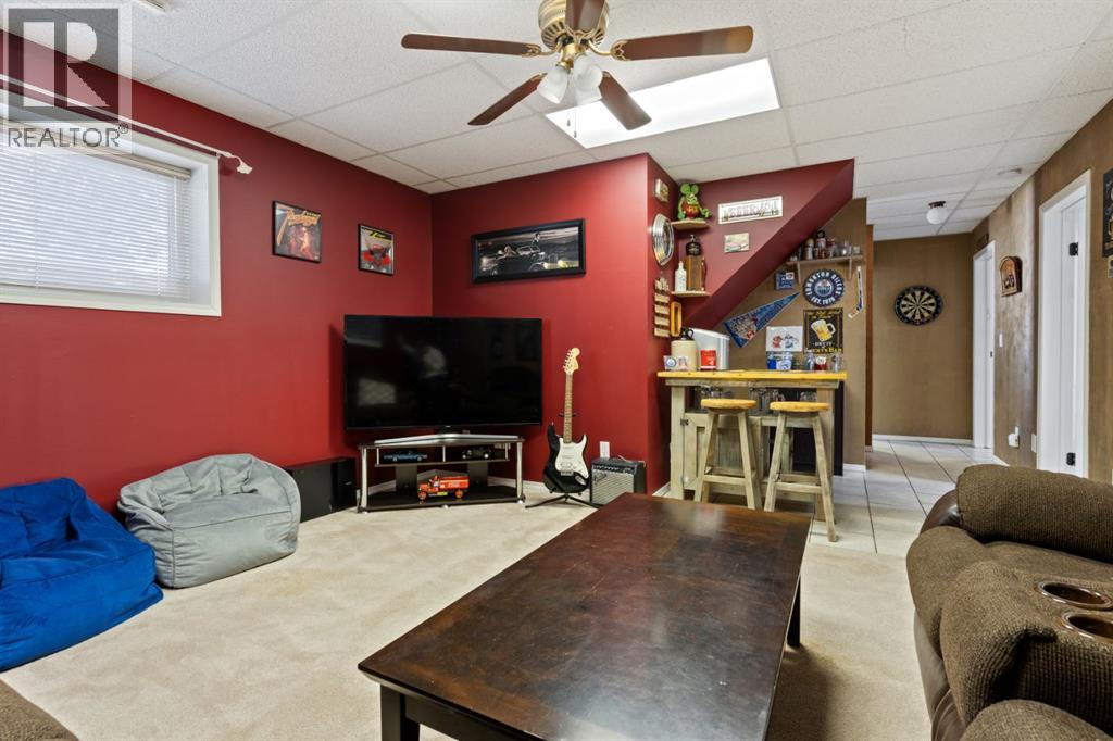 Photo 15 of 5905 54 Avenue, Camrose AB