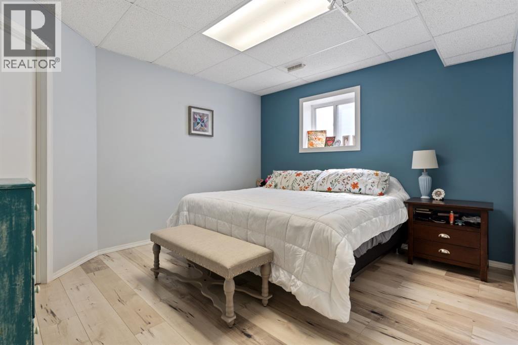 Photo 22 of 5905 54 Avenue, Camrose AB