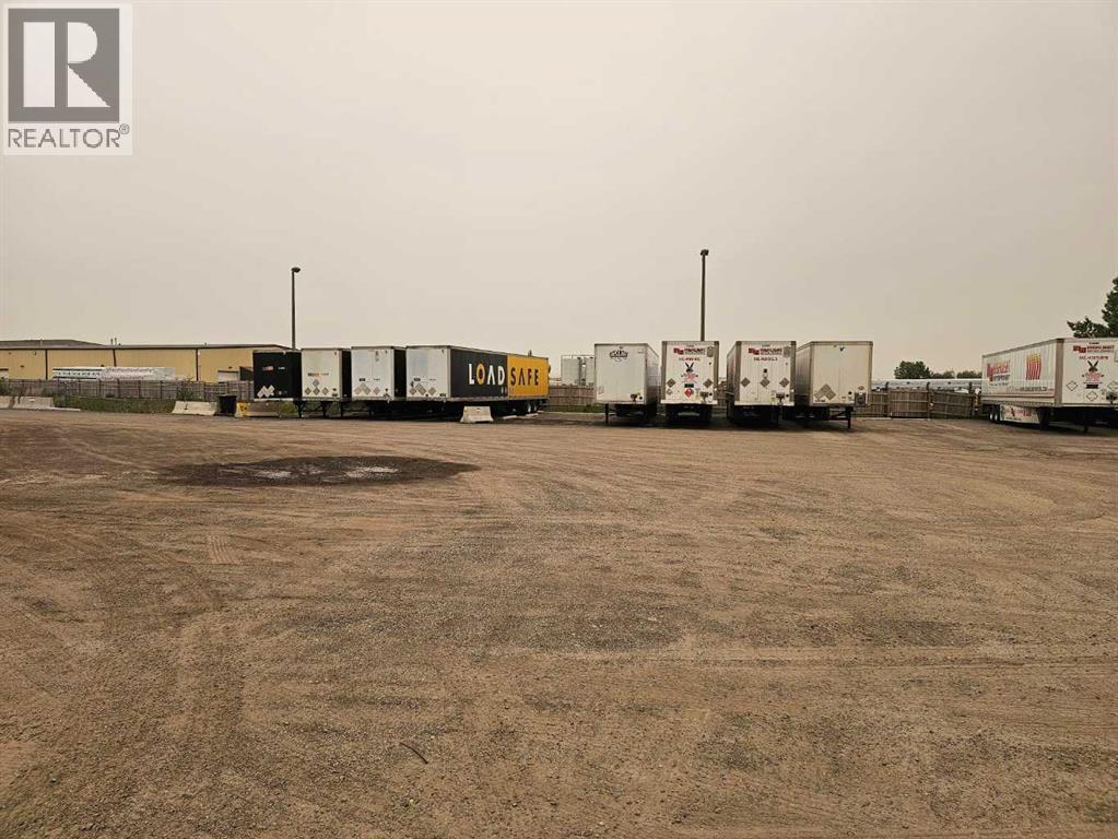 Photo 18 of 9415 44 Street Se, Calgary AB