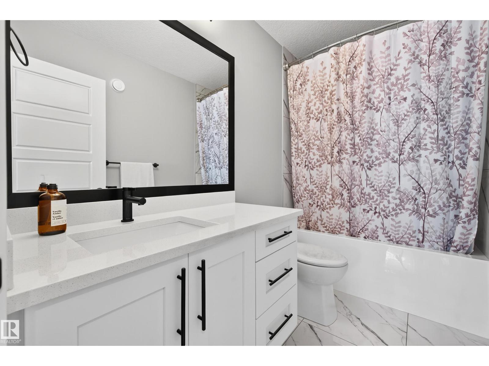 Photo 46 of 3912 Ginsburg Cr Nw, Edmonton AB