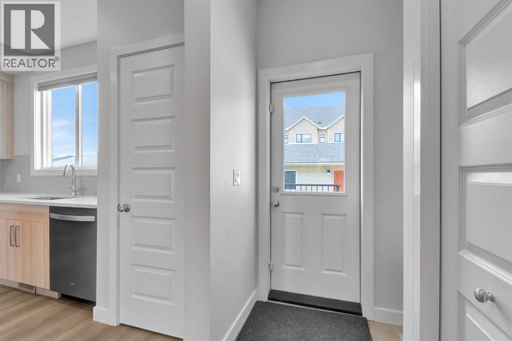 Photo 19 of 187 South Shore Court, Chestermere AB