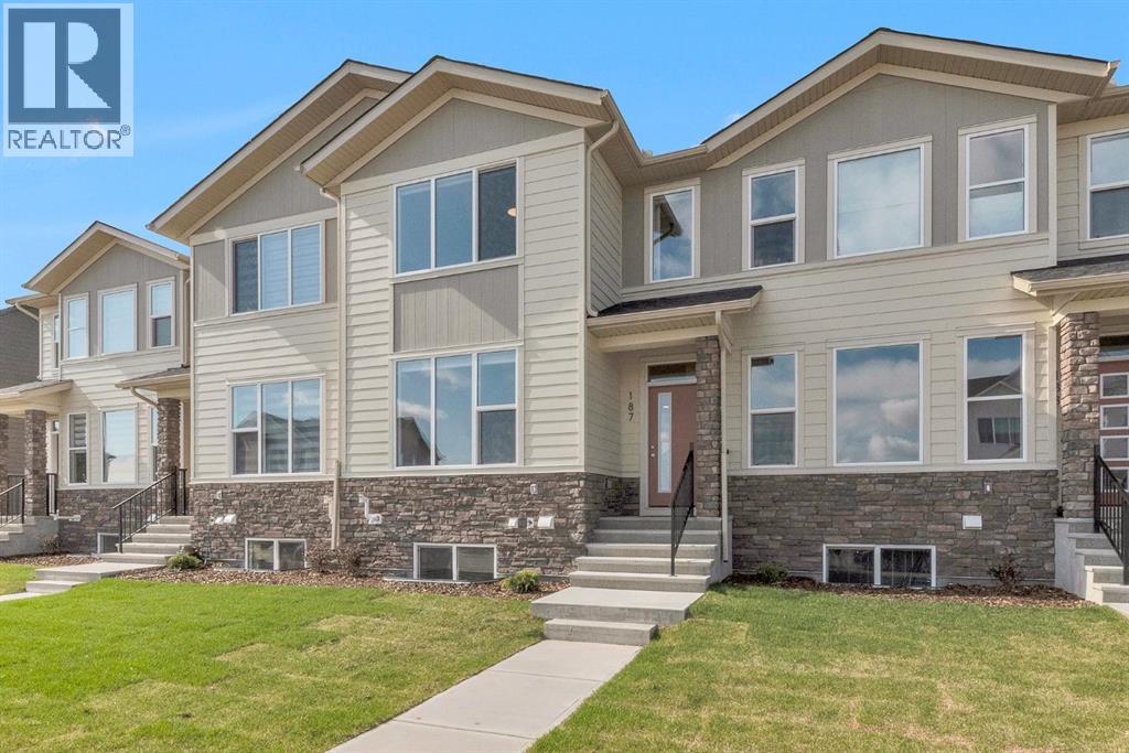 Photo 2 of 187 South Shore Court, Chestermere AB