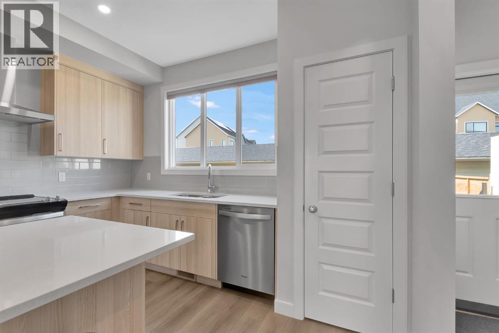 Photo 17 of 187 South Shore Court, Chestermere AB