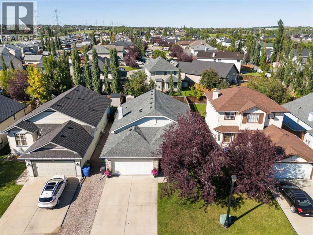Photo 48 of 110 West Lakeview Crescent, Chestermere AB