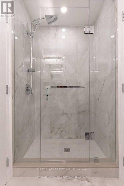Photo 9 of 1684 Angela Crescent, Mississauga ON