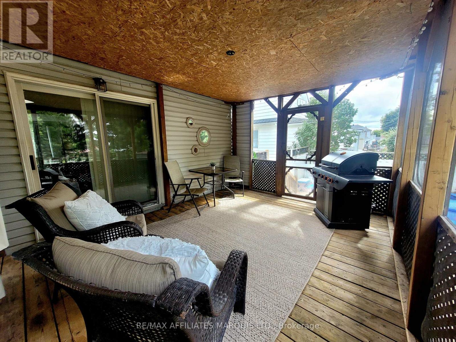 Photo 31 of 734 Marlborough Street, Cornwall ON