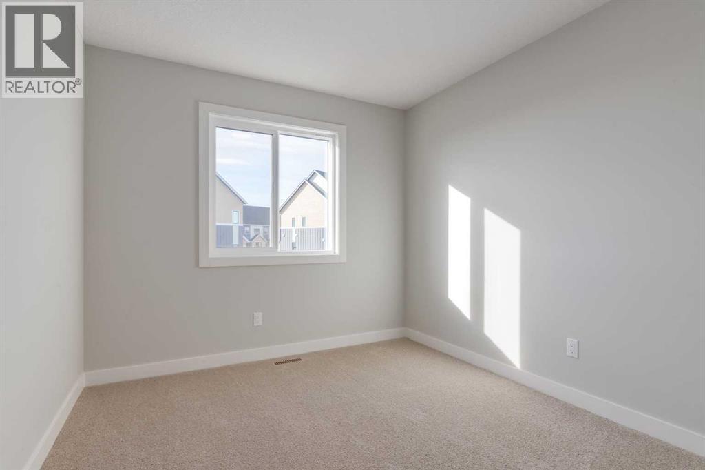 Photo 35 of 207 South Shore Court, Chestermere AB