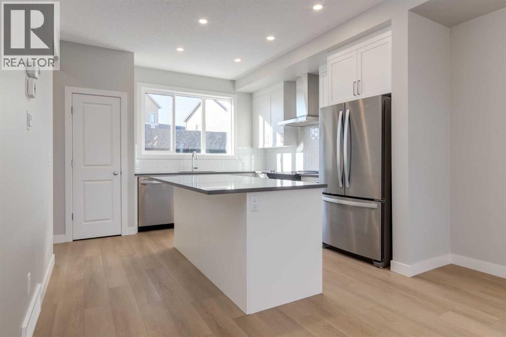 Photo 14 of 207 South Shore Court, Chestermere AB