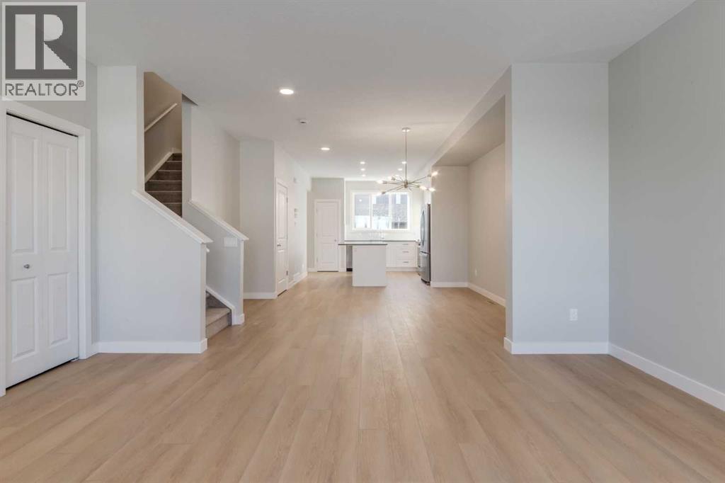 Photo 7 of 207 South Shore Court, Chestermere AB