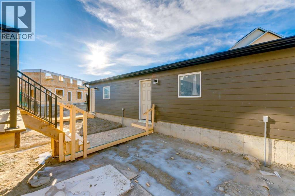Photo 43 of 207 South Shore Court, Chestermere AB