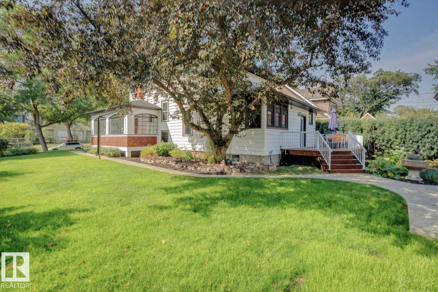 Photo 56 of 11119 60 St Nw Nw, Edmonton AB