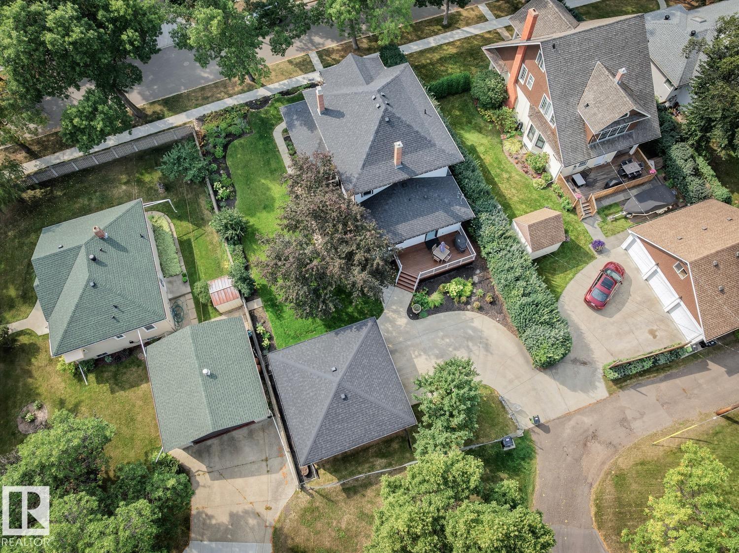 Photo 6 of 11119 60 St Nw Nw, Edmonton AB