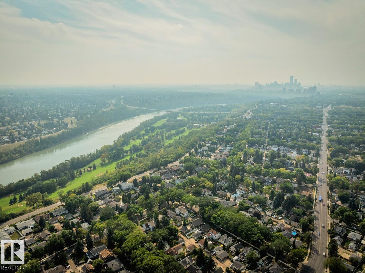 Photo 62 of 11119 60 St Nw Nw, Edmonton AB