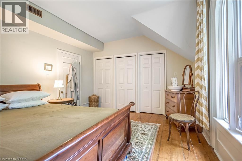 Photo 26 of 182 River Road, Brantford ON