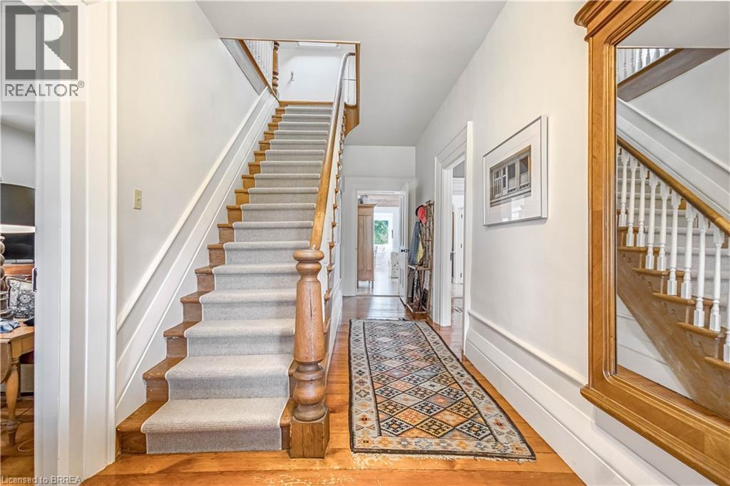 Photo 7 of 182 River Road, Brantford ON