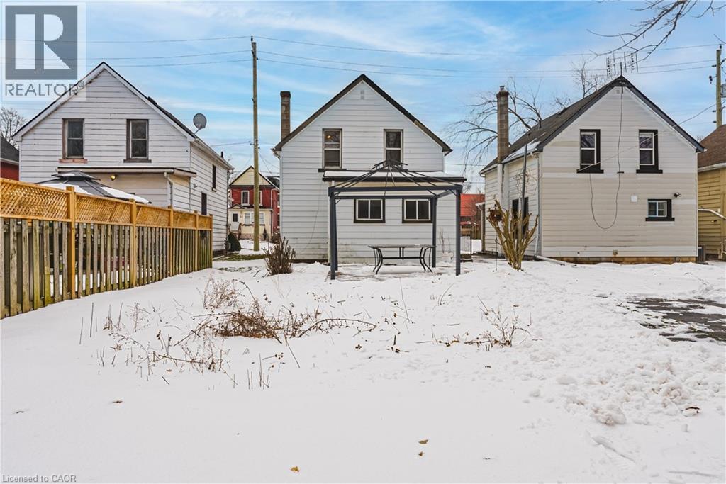Photo 27 of 20 York Street, Welland ON