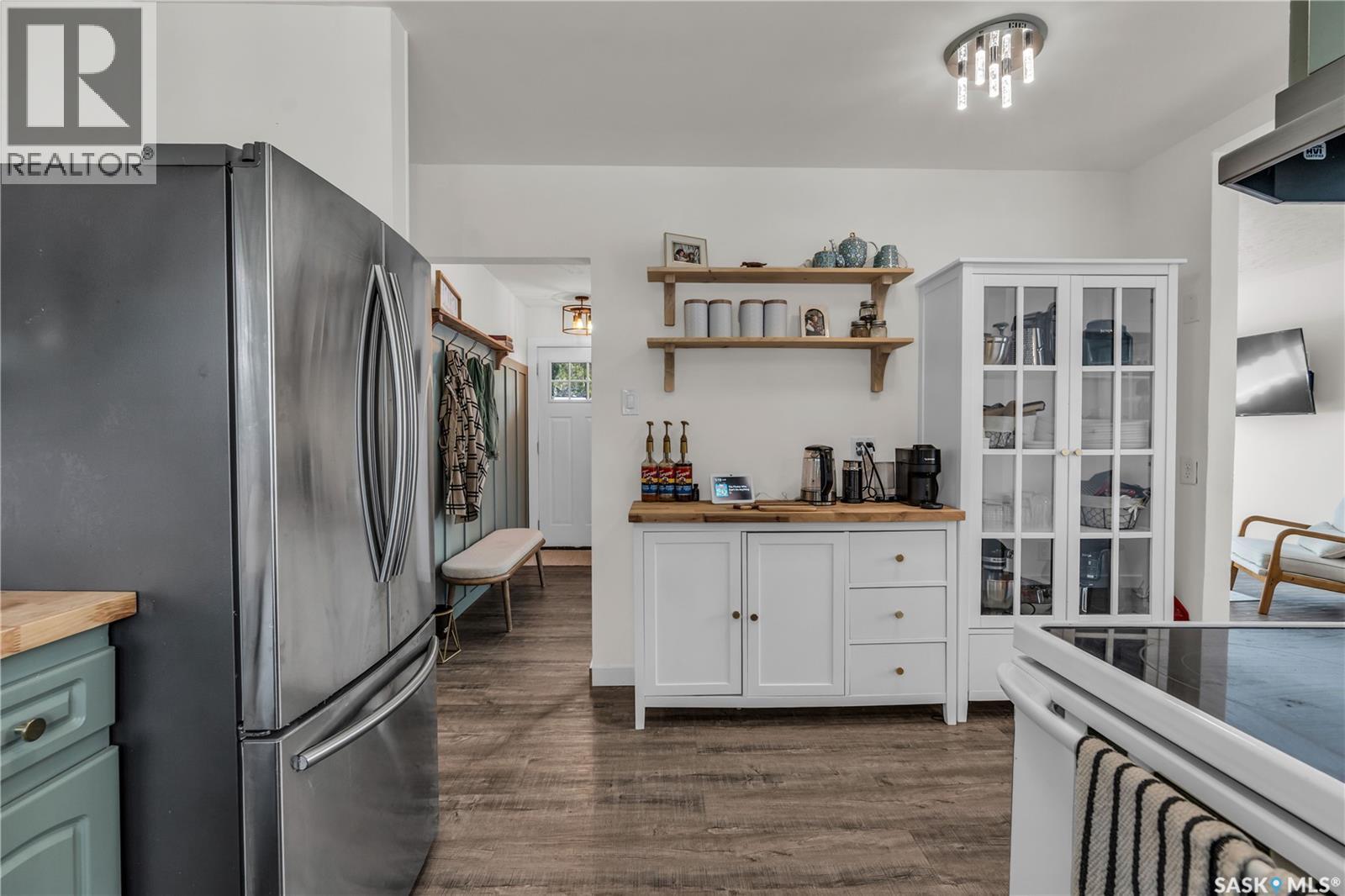Photo 18 of 2708 Grant Road, Regina SK