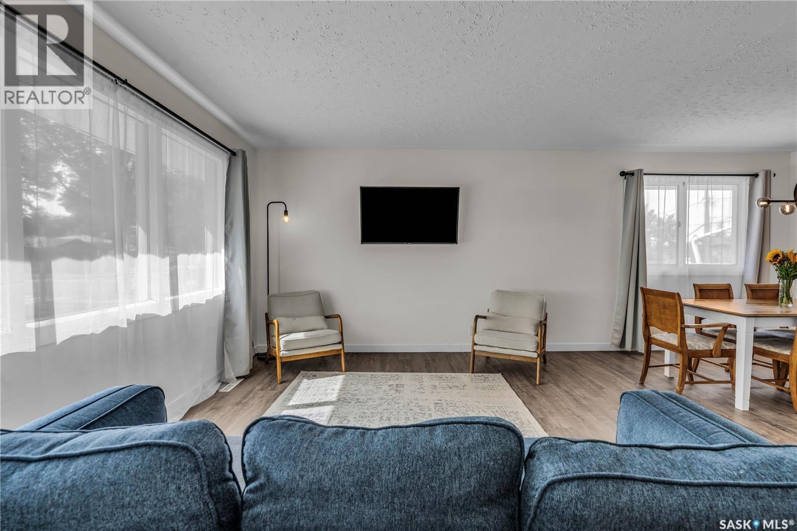 Photo 6 of 2708 Grant Road, Regina SK