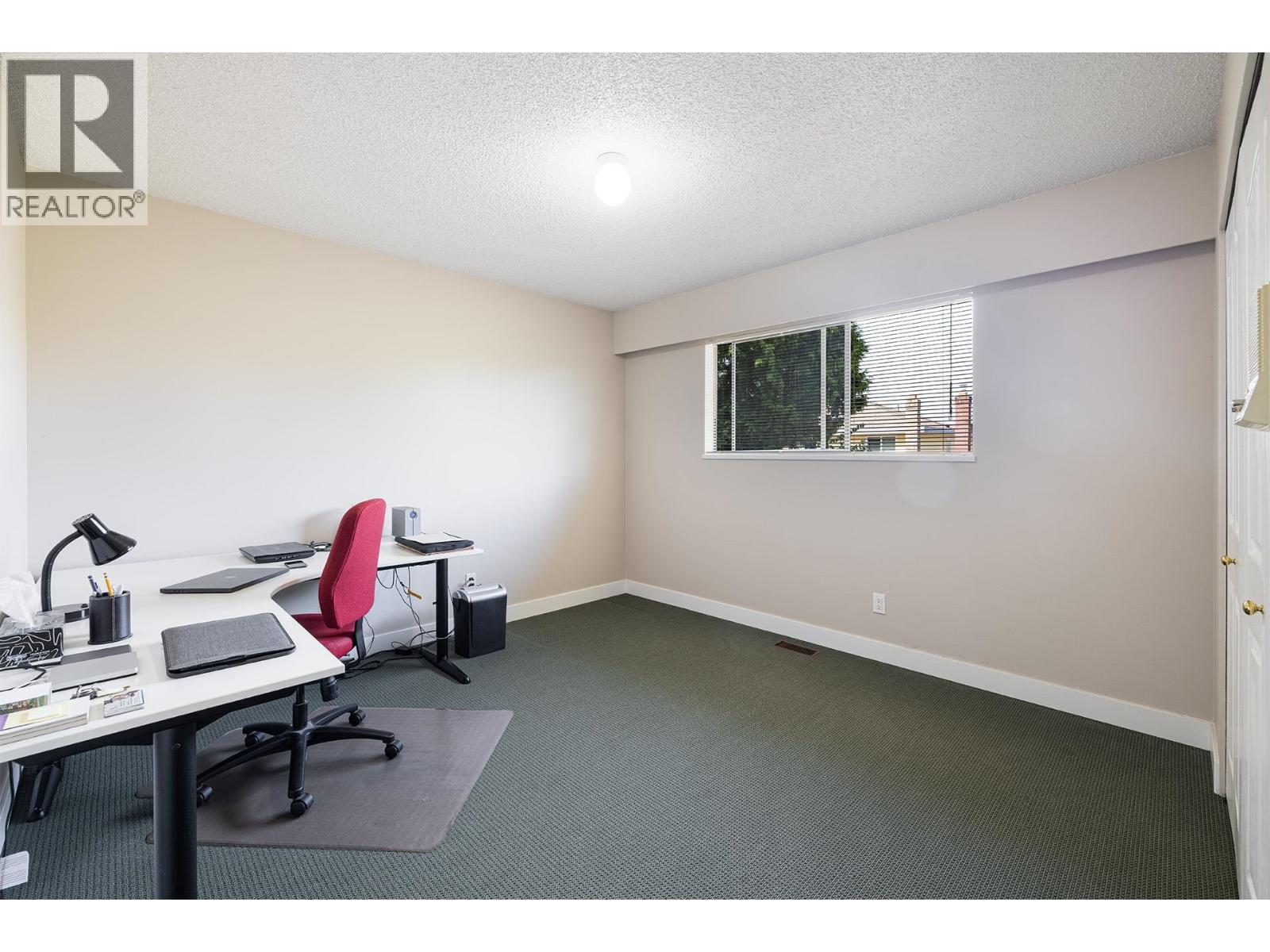 Photo 16 of 10117 Lawson Drive, Richmond BC