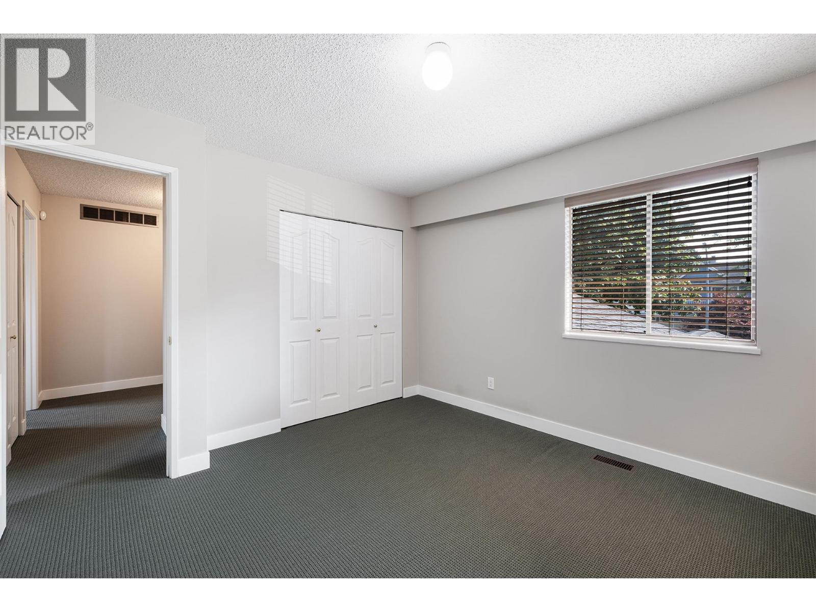 Photo 18 of 10117 Lawson Drive, Richmond BC
