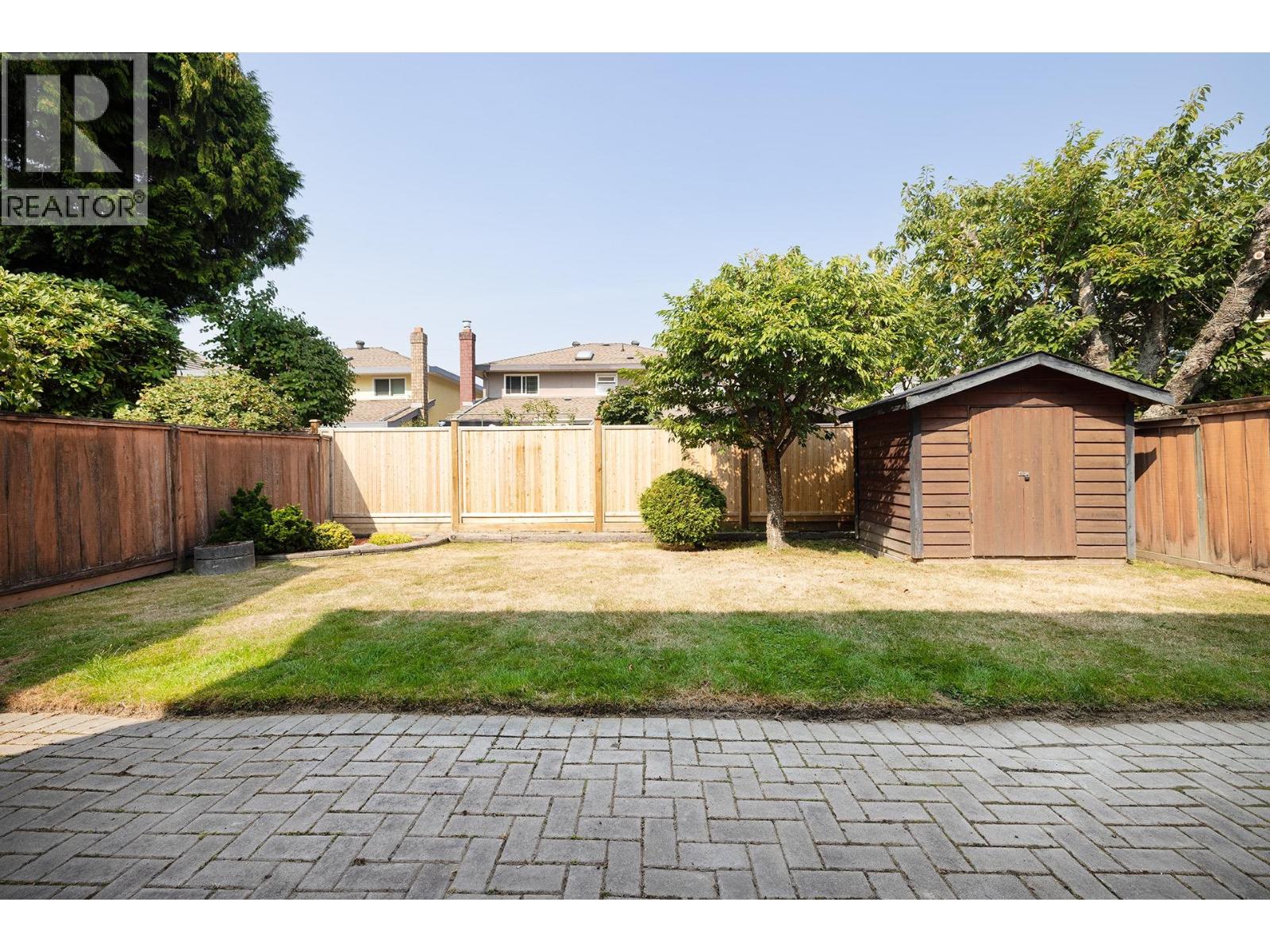 Photo 29 of 10117 Lawson Drive, Richmond BC