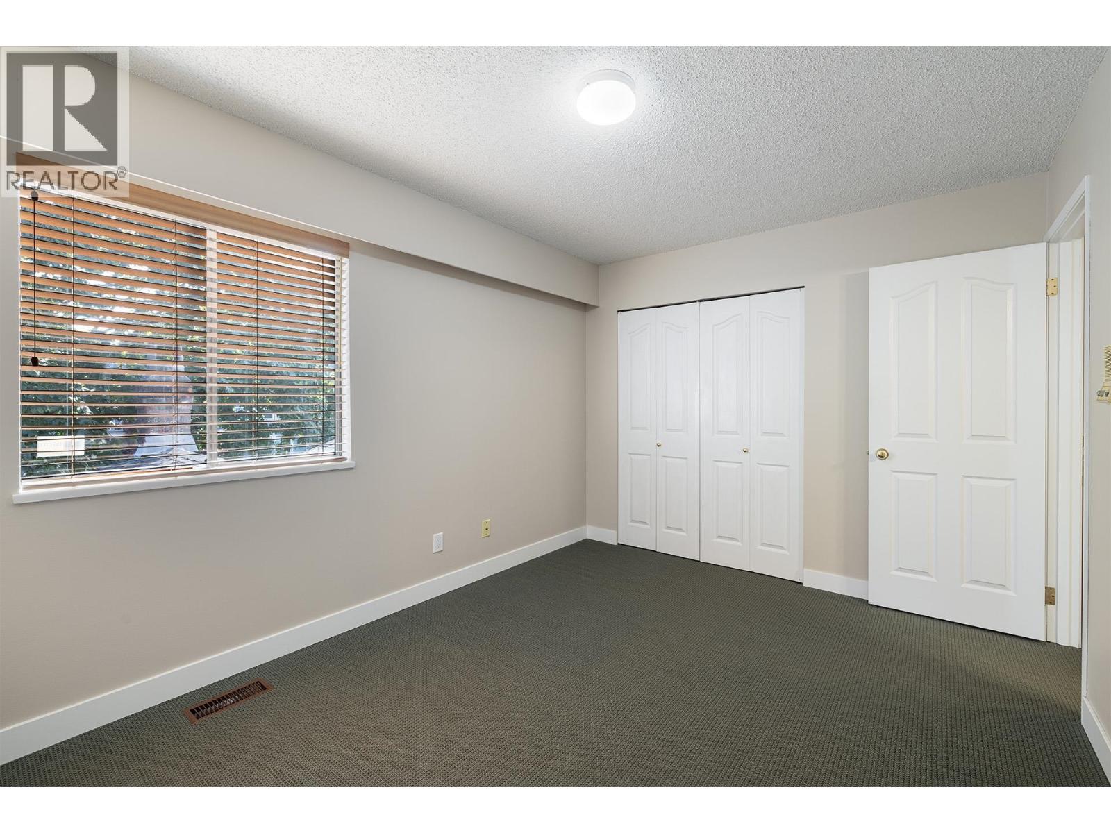 Photo 22 of 10117 Lawson Drive, Richmond BC