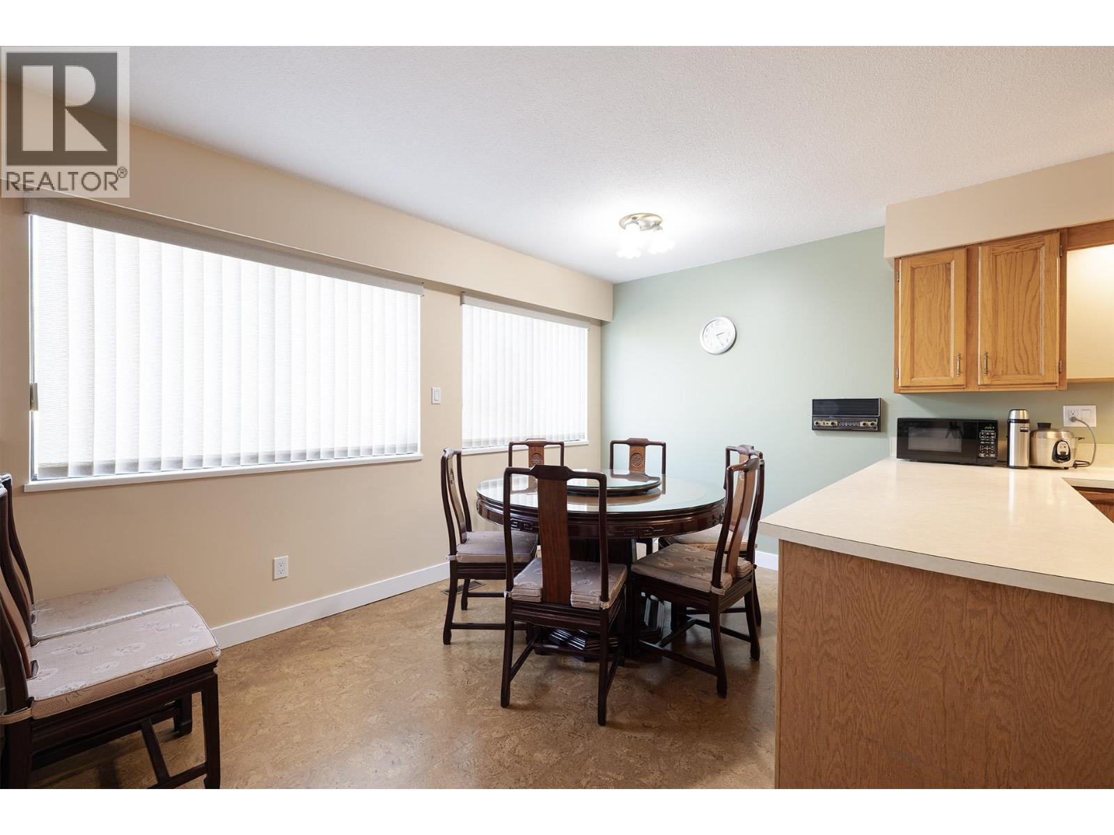 Photo 7 of 10117 Lawson Drive, Richmond BC
