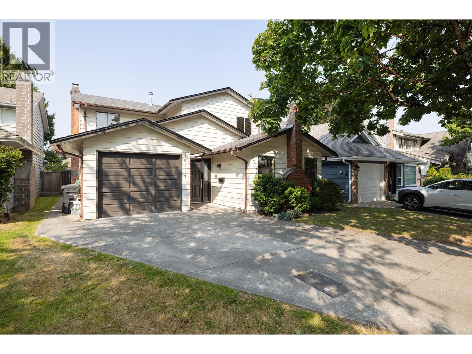 Photo 3 of 10117 Lawson Drive, Richmond BC