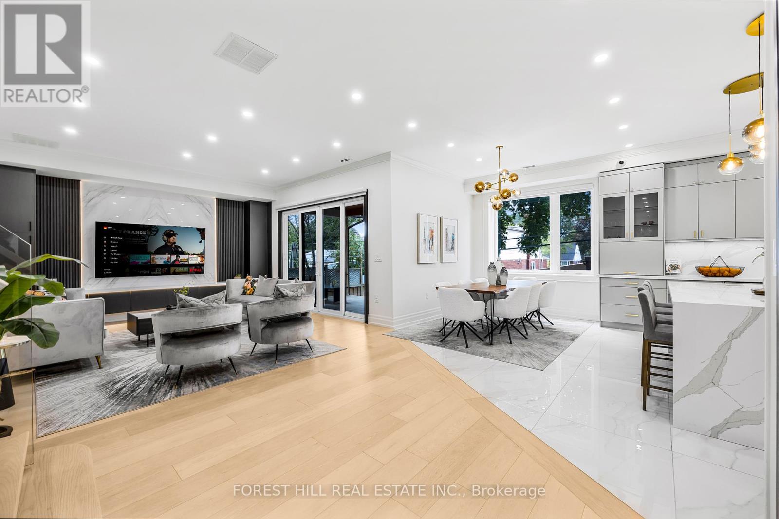 Photo 23 of 18 Ivorwood Crescent, Toronto ON