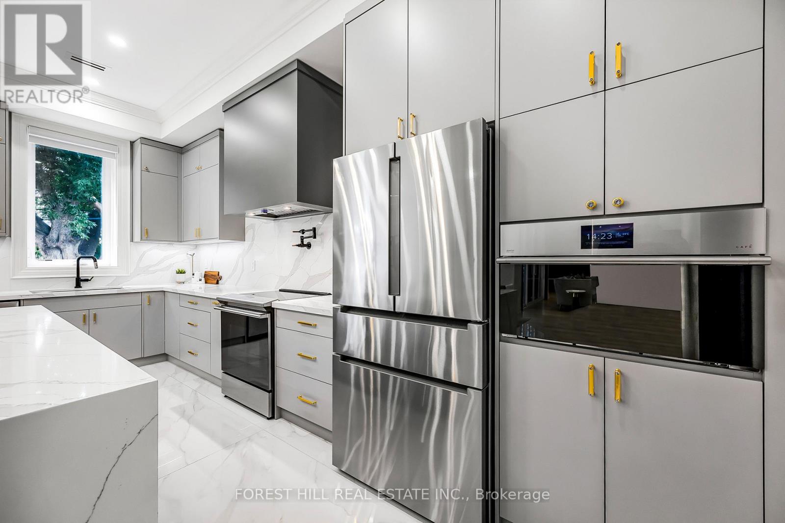 Photo 33 of 18 Ivorwood Crescent, Toronto ON