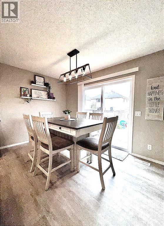 Photo 6 of 83 Cranwell Common Se, Calgary AB