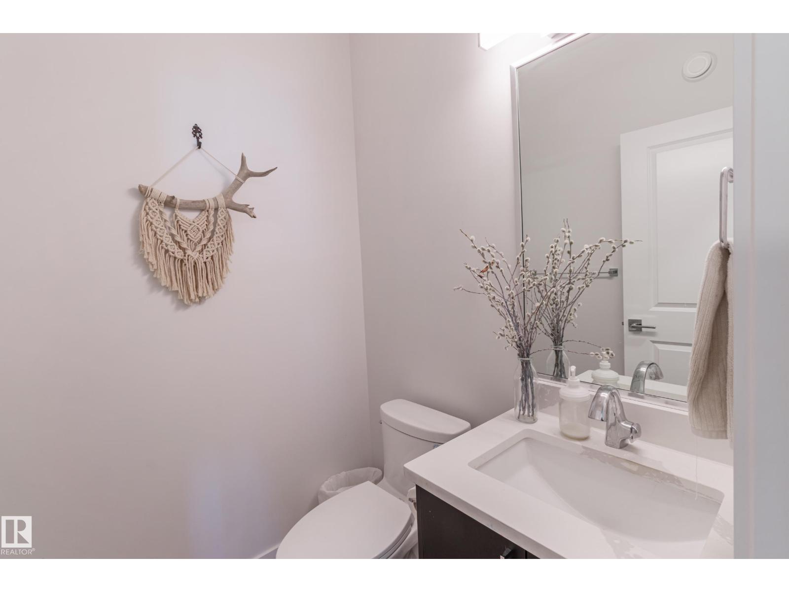 Photo 17 of 42 10 Salisbury Wy, Sherwood Park AB